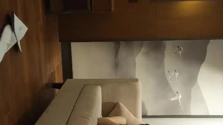 年轻粉嫩19岁妹子，激情与大叔激情啪啪啪各种体位姿势爆操叫浪呻吟爸爸爸爸快点来操死她！