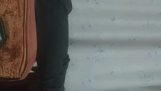 黄桃图库正能量视频在线观看淫妻爱好者，骚逼坐在鸡巴上抽插