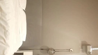 糖果屋经典3p流出，禁止内容