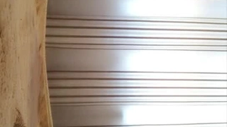 爸爸4内射大水逼，射的太深