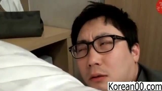 百叶窗伊人久久精品成人网AVOVE直播大神精选舔舔骚脚