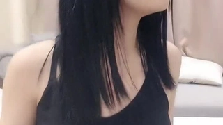 CAWD-365 半年前和大叔再婚的大姐姐 無防備的豐滿美尻 忍耐不住的後入中出 伊藤舞雪mp4