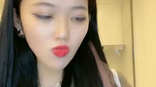 云翔爱惨了！光素颜就如此漂亮的女神【陌陌探探过时了！看下面的简阶用它】