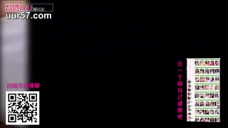 大屁股同学妹子享受继兄带来的捆绑性爱